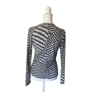 INC International Concepts Top Womens Size PS Black White Geometric Long Sleeve